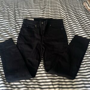 $10 Denim! Gap True Skinny High Rise in black
